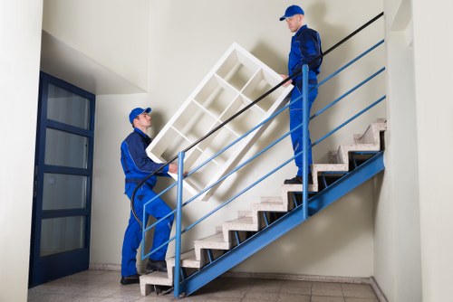 Careful loading support for a flat move in Abbey Wood